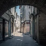 Apartment Le Questel Au Coeur De La Cite Romaine Avec Clim *