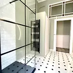 Apartment Le Questel Au Coeur De La Cite Romaine Avec Clim *