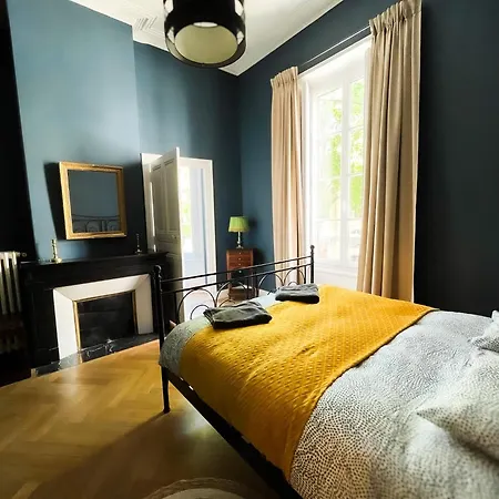Le Questel Au Coeur De La Cite Romaine Avec Clim *