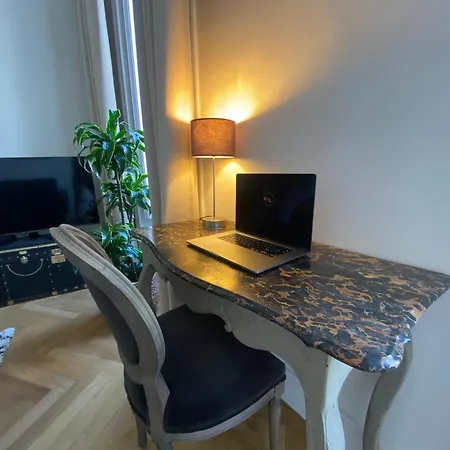 Apartmán Le Questel Au Coeur De La Cite Romaine Avec Clim Nîmes