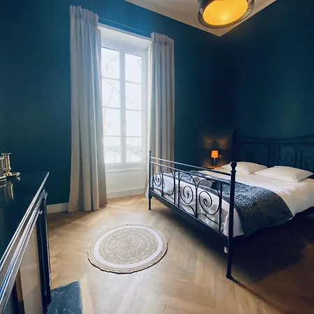 Le Questel Au Coeur De La Cite Romaine Avec Clim * Nîmes