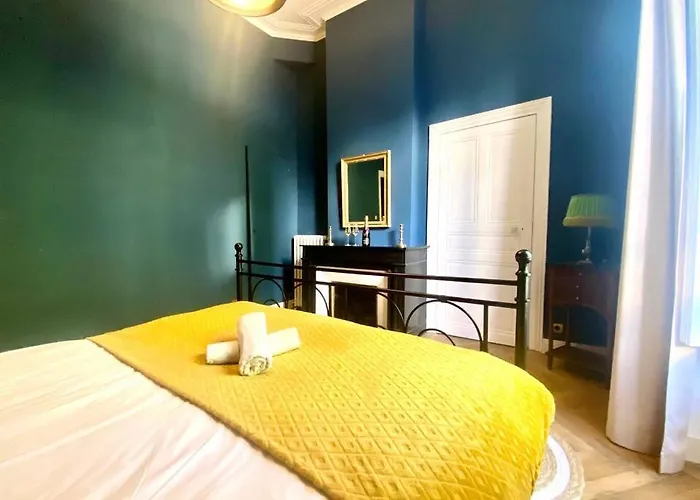 Le Questel Au Coeur De La Cite Romaine Avec Clim Apartmán *