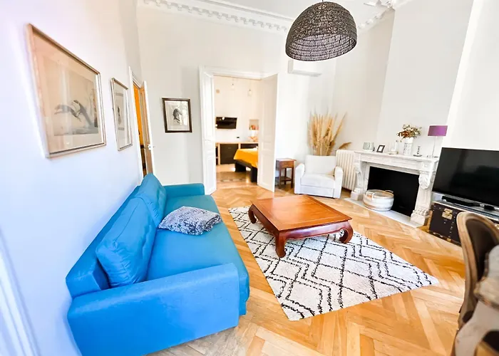 Apartmán Le Questel Au Coeur De La Cite Romaine Avec Clim Nîmes