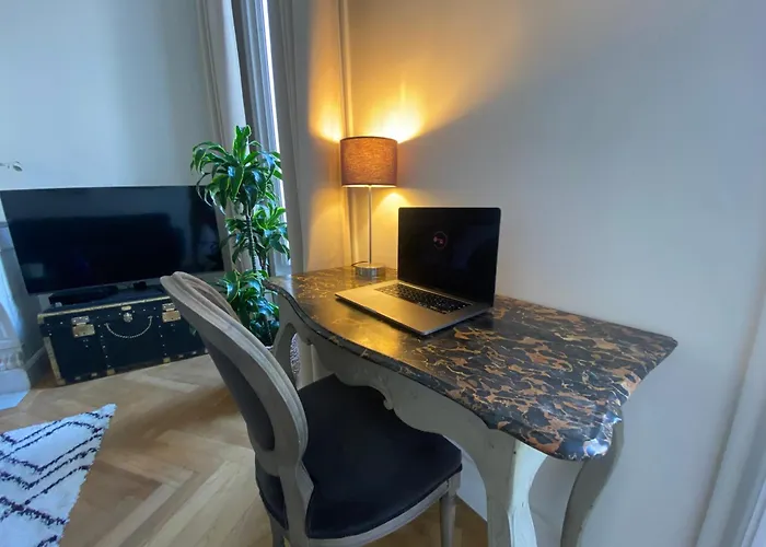 Apartmán Le Questel Au Coeur De La Cite Romaine Avec Clim Nîmes