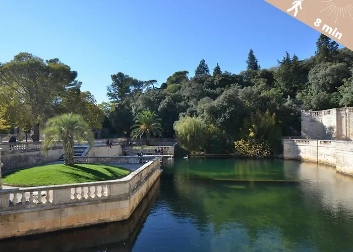 Le Questel Au Coeur De La Cite Romaine Avec Clim Nîmes